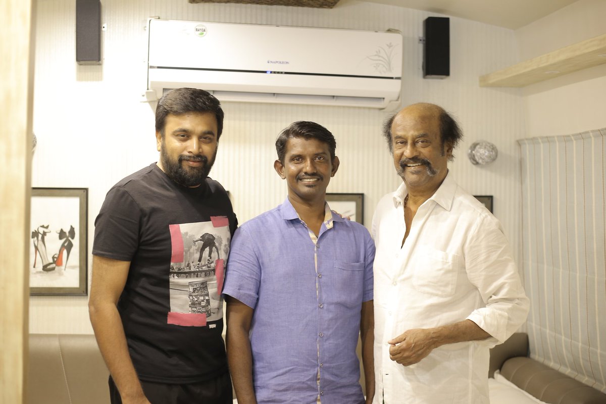 NTVJustIn's tweet photo. రజినీకాంత్ పెట్ట ఫొటోస్
https://t.co/FvRYoK2kBb
#Rajinikanth #Petta #PettaShootWrapped #Trisha https://t.co/GYJdIDhp94