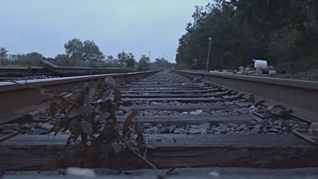 KENS5's tweet photo. ELIMINATING THE MYSTERY: Union Pacific to alter San Antonio's legendary ghost tracks https://t.co/sPJtrf5toD https://t.co/nPXE6pqBhd