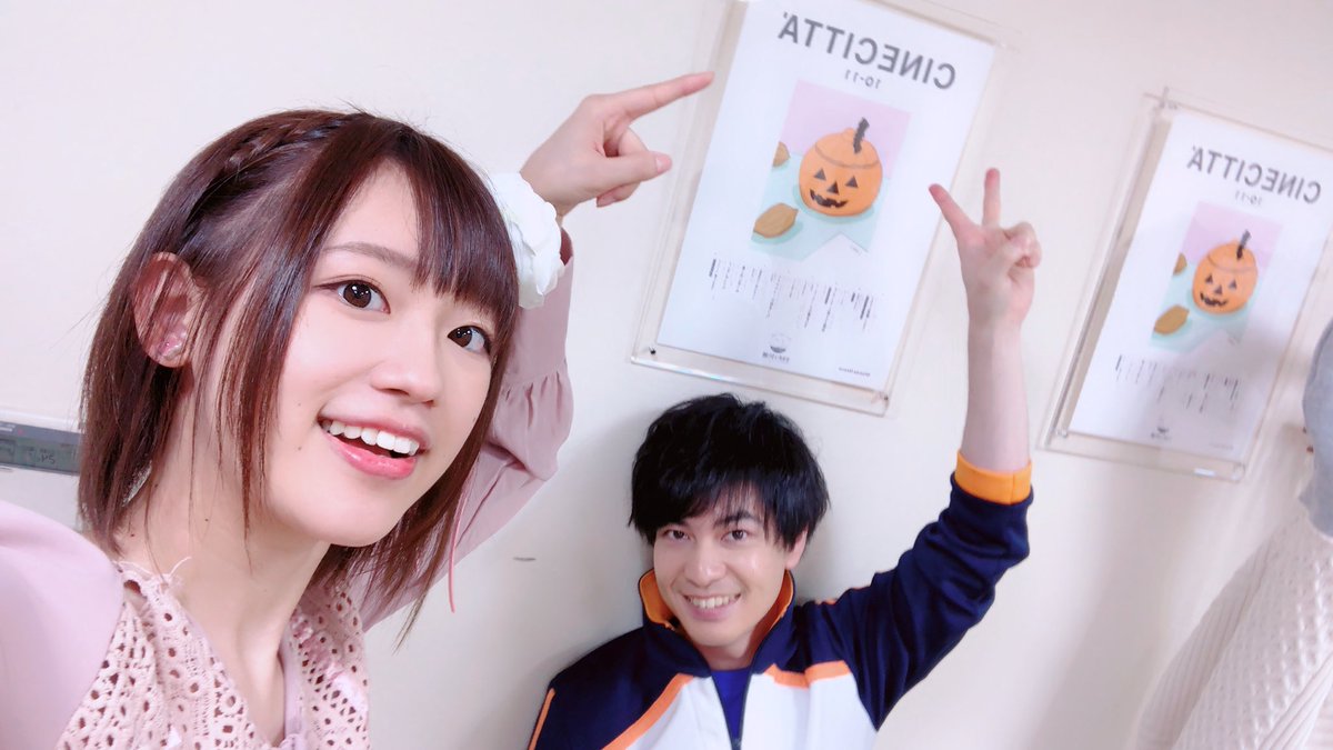 Twitter पर 高橋李依 リゼロ舞台挨拶 続いてはチネチッタ川崎さん 今回は監督やプロデューサーの秘密 を聞いちゃいました 映画が楽しくなるか絶妙なラインの秘密でしたが 今回限定ということで 笑 お越し下さりありがとうございました Rezero