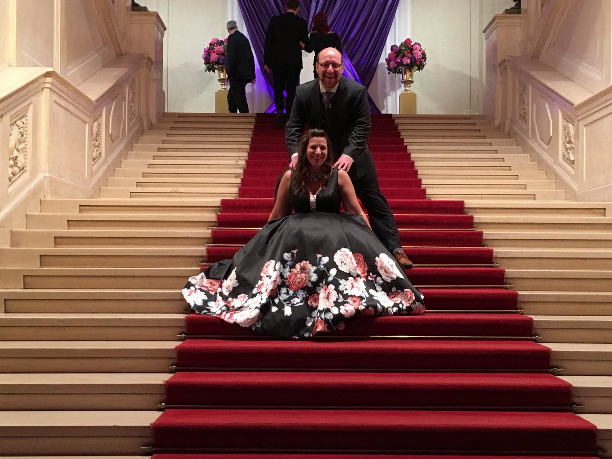 thewrabbithole's tweet photo. Viennese ball at the Hofburg Palace in Vienna, Austria last night. Easily the craziest and most luxurious night of my life! #vienna #austria #hofburg #travel #royalball #ballgown #luxurytravel #wheninvienna #downthewrabbithole https://t.co/cI23U8J7yw