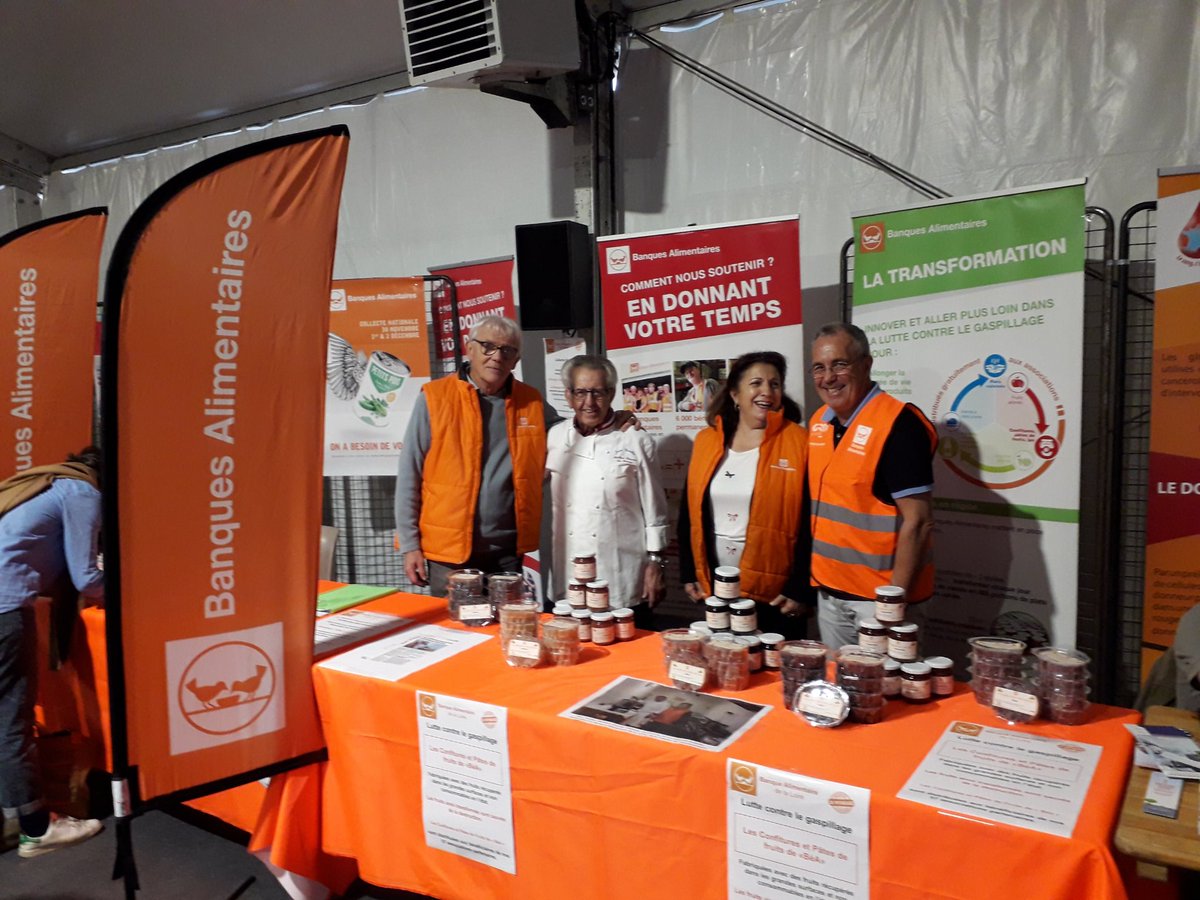 La <a href="/BAlimentaire42/">Banque Alimentaire42</a> est encore présente aujourd'hui, de 10h à 19h au Forum des Associations de St Etienne.
Venez découvrir les confitures et pâtes de fruits de "BéA" fabriquée par la BA42. Inscrivez vous pour être bénévoles pour la Collecte des 30/11 et 1/12.