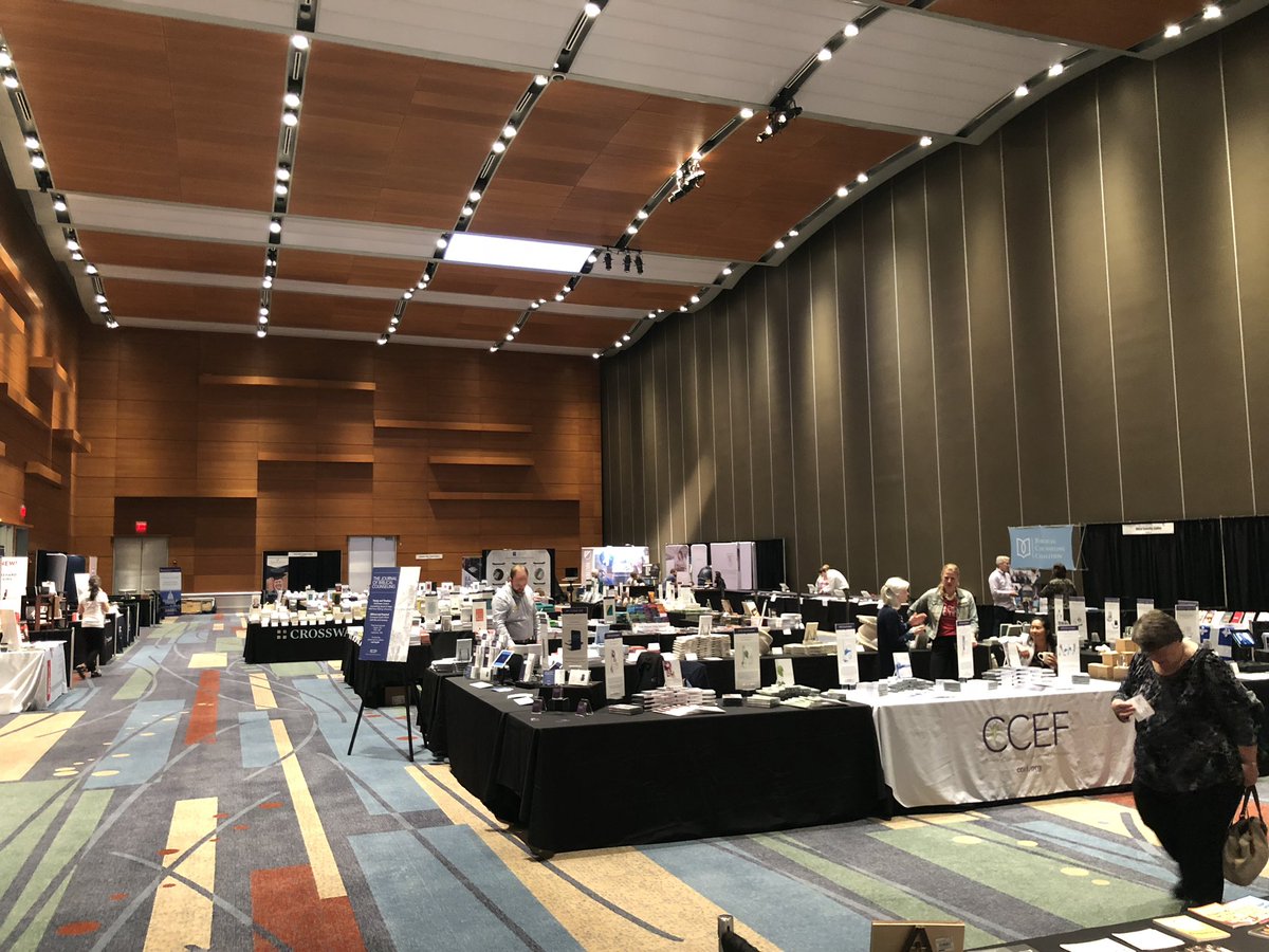 chronicjoy's tweet photo. Getting ready for Day 2 of the CCEF National Conference. Lord, may your Word continue to come alive to us as we gather! #CCEF18 #livingscripture #redemptionhouse https://t.co/gLydhKuLeO