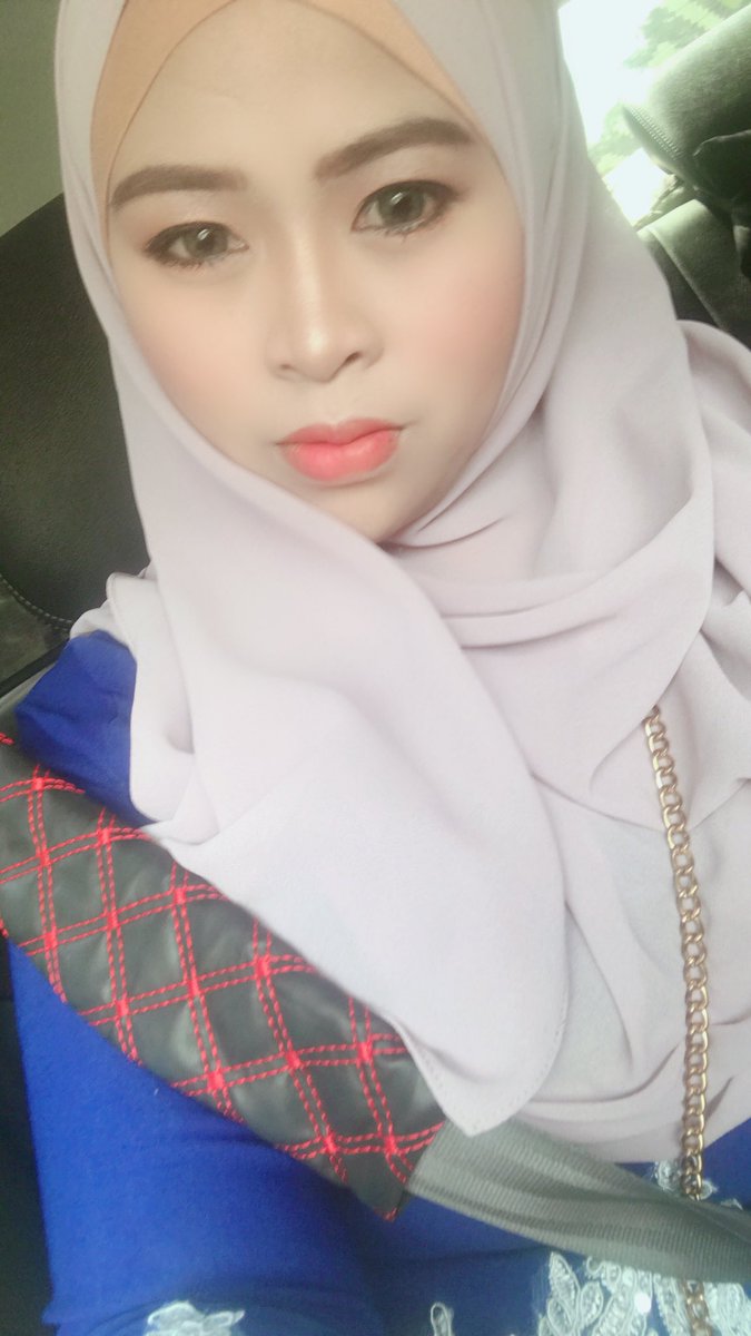 BoongaWania's tweet photo. Boleh ke taknak ? https://t.co/Y8ULFucTOj