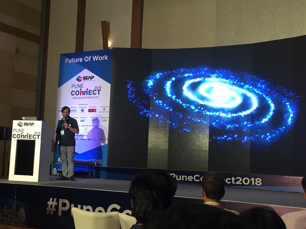 SEAPune's tweet photo. @SpiderGApp on stage at the startup shootout.
At #PuneConnect2018
#Pune #SEAPPuneConnect https://t.co/QRJBt5nKTR