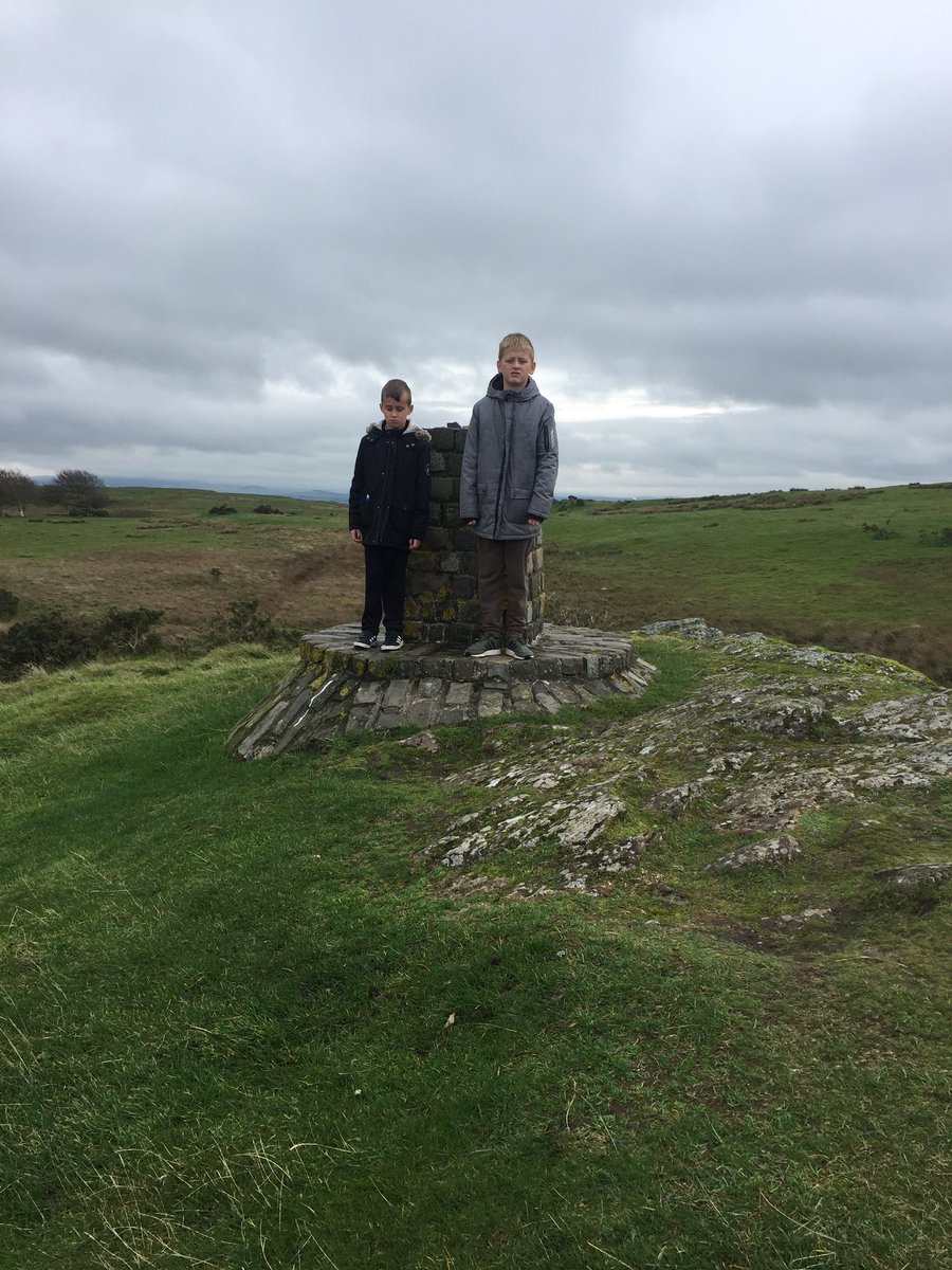 stacey_munro_'s tweet photo. Keeping the 30 day #healthypledge alive #carrickhills #ayr #outatgrans #countryside day 20 @Castleview_PS https://t.co/9BZ8nKn1t8