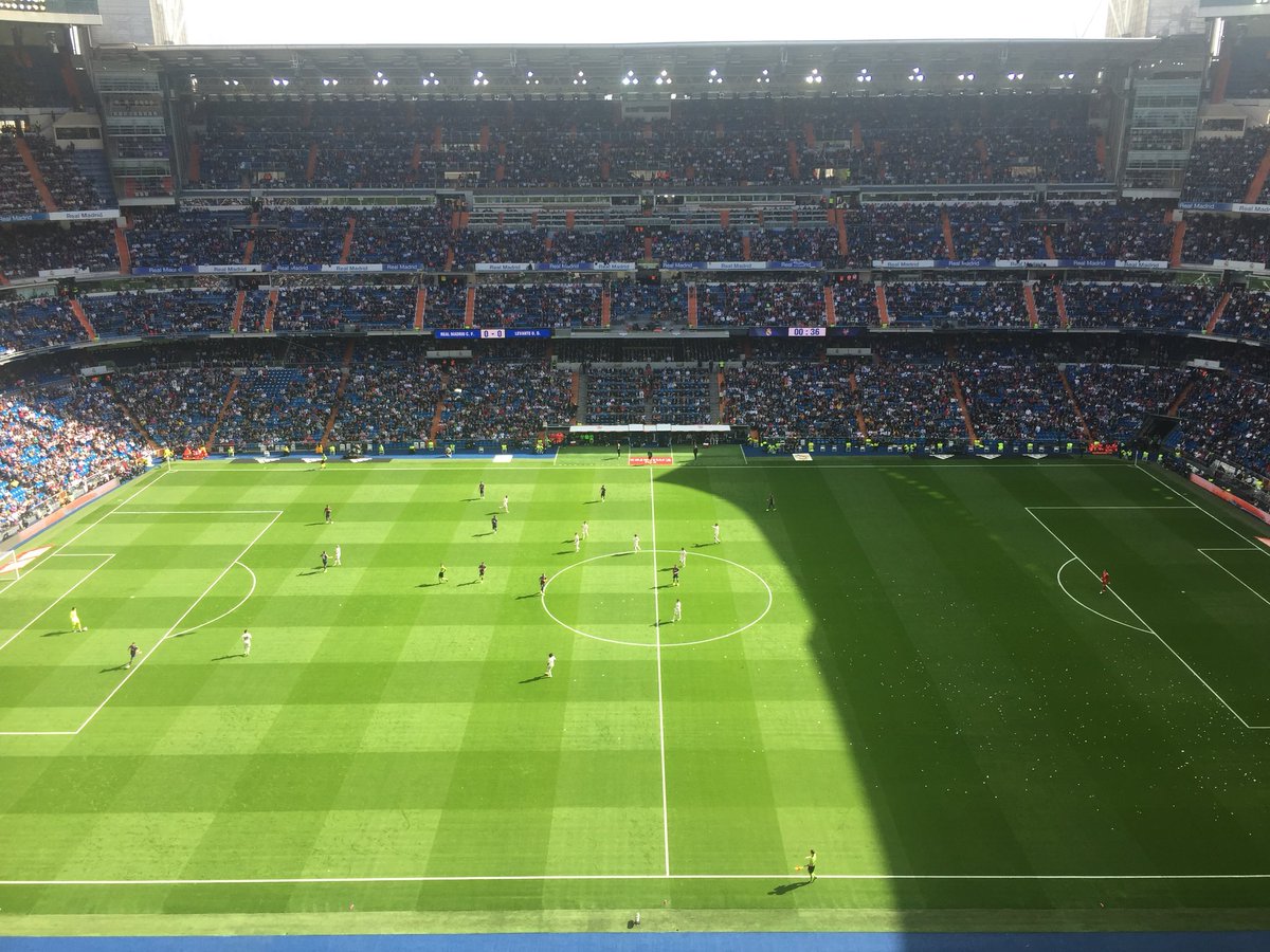 DWithecombe's tweet photo. Such an intense game! @realmadriden @LevanteUD https://t.co/Oyeg2P3X7N