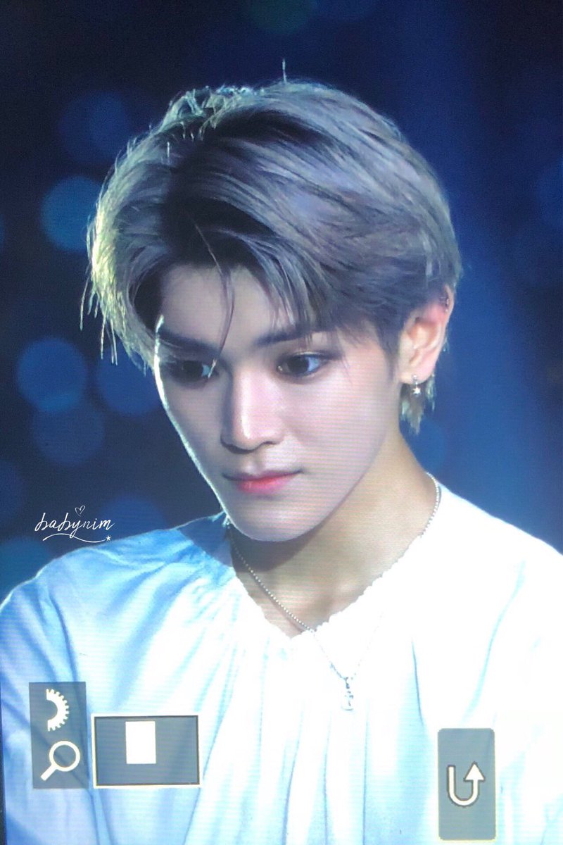 taeyongpictures's tweet photo. HE’S A PRINCE TODAY 😭 https://t.co/2MK9jdBFPC