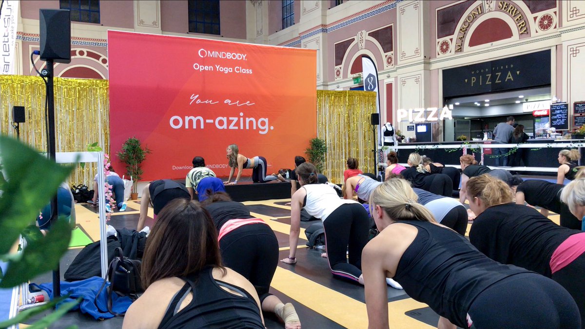 SarahHighfield's tweet photo. Yesterday I was honoured to be teaching @Yogagise yoga on the @MindBodyPowered stage at @YogaShow!
💕
#Yogagise #YogagiseYoga #OmYogaShow #OmYogaShowLondon #YogaFestival #Yoganect #Manduka #AlexandraPalace https://t.co/2RV00FWKvd