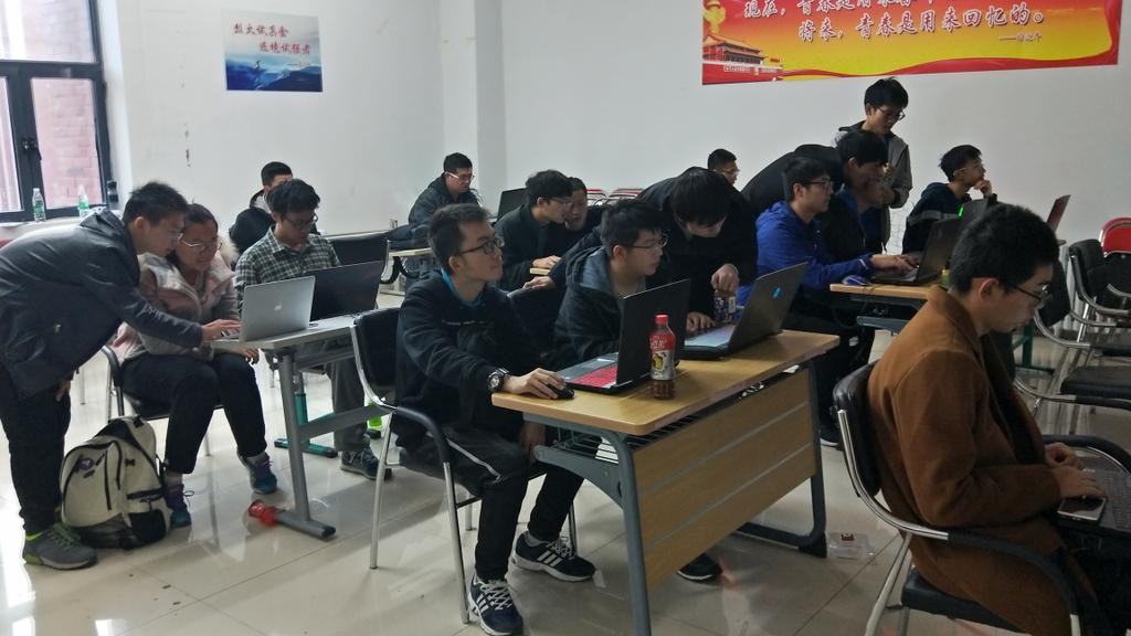vaporig's tweet photo. #unity #vaporig today's unity learning activity in our club. https://t.co/FB1MUeChYH