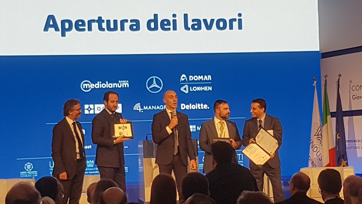 pidepas's tweet image. #uniti #capri2018 consegna della certificazione "Evento Sostenibile" in conformità ISO20121  @GIConfindustria Consapevoli di lavorare tutelando il futuro