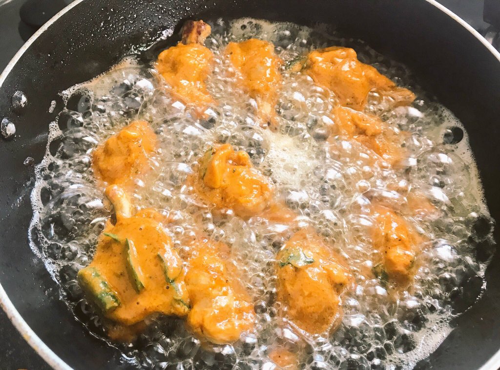 sunitha_simon's tweet image. My attempt at making chicken drumsticks at home minus that toxic food color 😀  #weekendchef #hyderabad