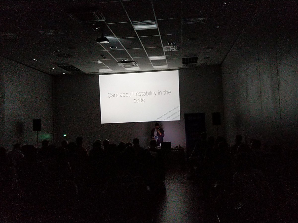 _ajoz_'s tweet image. Efficient UI testing of Andriid apps, great testing tips at the end of the talk. Thanks @Alex_Zhukovich @mobilizationpl #mobilization8