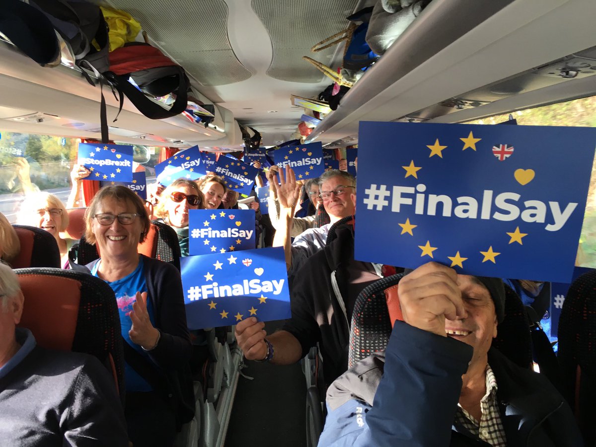 Devon bus on the way to #PeoplesVoteMarch We’re from all corners of the South West ⁦<a href="/BBCNews/">BBC News (UK)</a>⁩ it’s not just a London thing! We want a #FinalSay ⁦<a href="/Devon4Europe/">Devon for Europe #StillEuropean</a>⁩