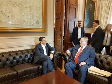 Προβολή εικόνας στο Twitter