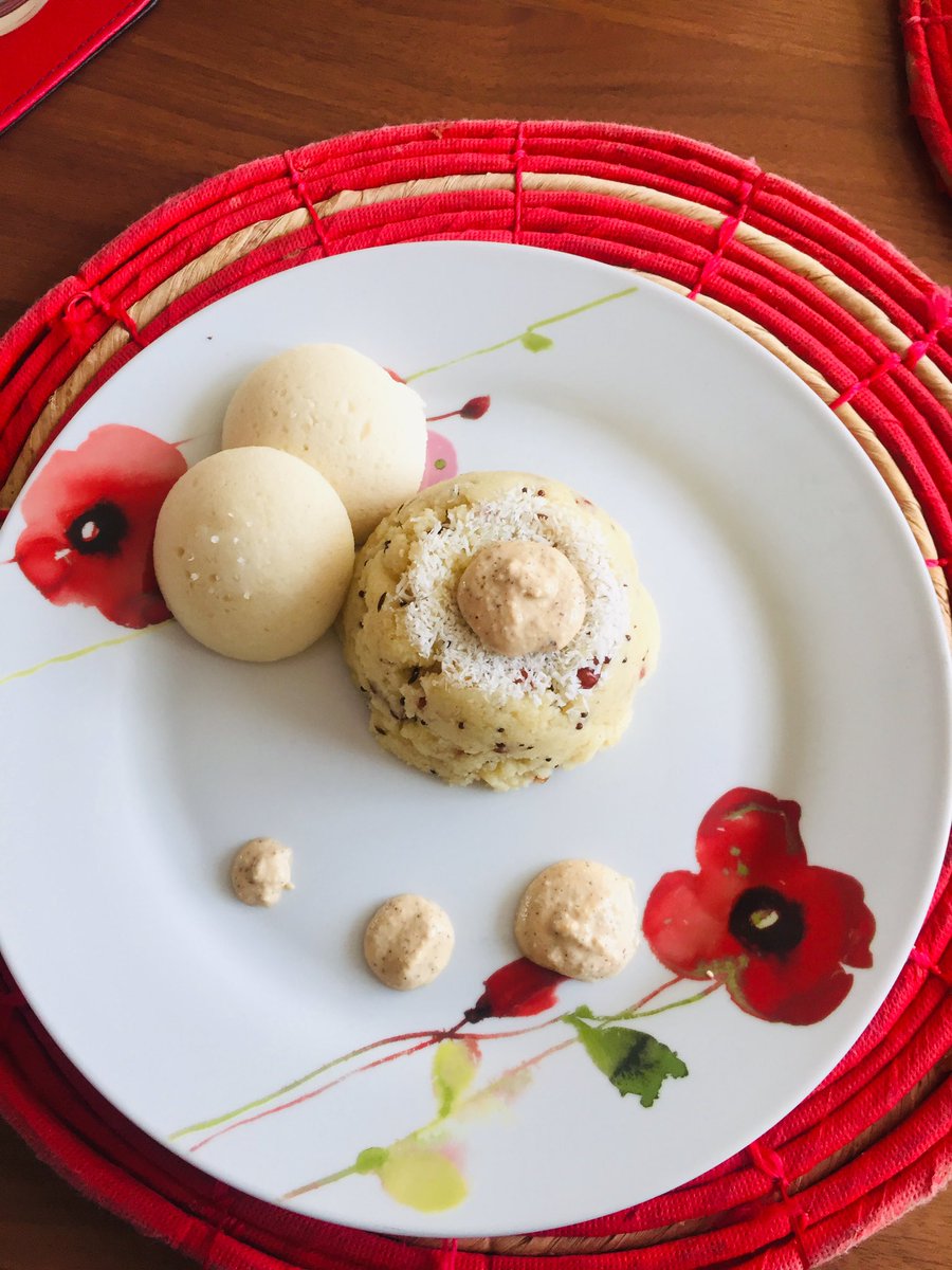 vishalagga's tweet photo. Just prepared #SouthIndian vibrant #Breakfast for kids and wifey @ranjanaagg getting inspiration from great chef @TheVikasKhanna “All happiness depends on a leisurely breakfast”- John Gunther #LearningToBeAChef https://t.co/El61w3Meym