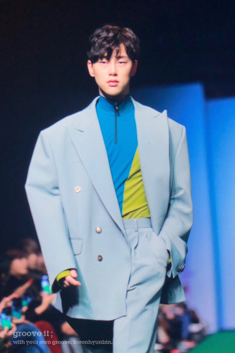grooveit97's tweet photo. 181020 #권현빈 https://t.co/3AFtXlCqPR