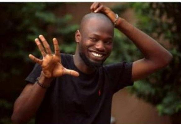 Element_stepz's tweet image. What pains me is after holding Uniben student's hand to cross road, especially that their main gate,  they will not still say thank you. 
mannerless children
#fuprevsuniben