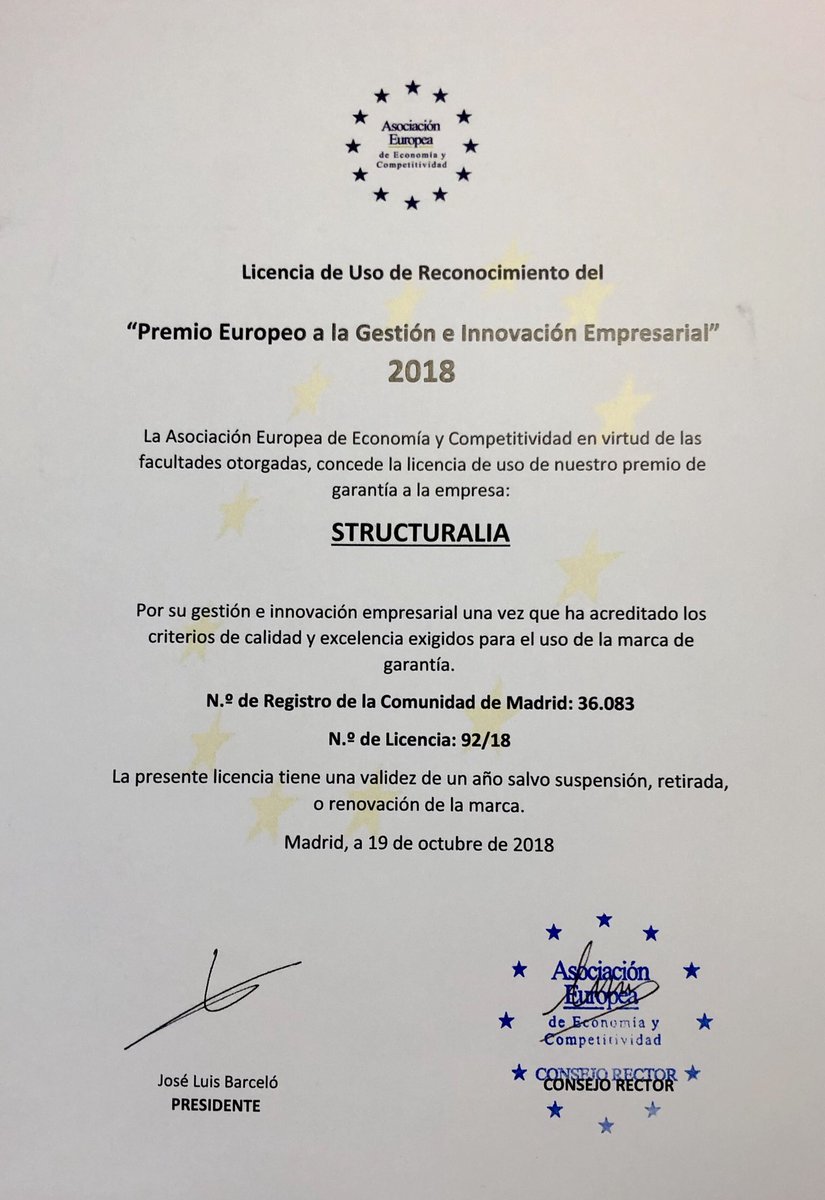 jacuartero's tweet photo. Recogiendo un nuevo #premio para #Structuralia, en este caso de la Asociación Europea de Economía y Competitividad otorgado a la #innovación empresarial por su iniciativa #iklox. Un privilegio representar a este #equipazo!! #top https://t.co/Fo1m0urDAv