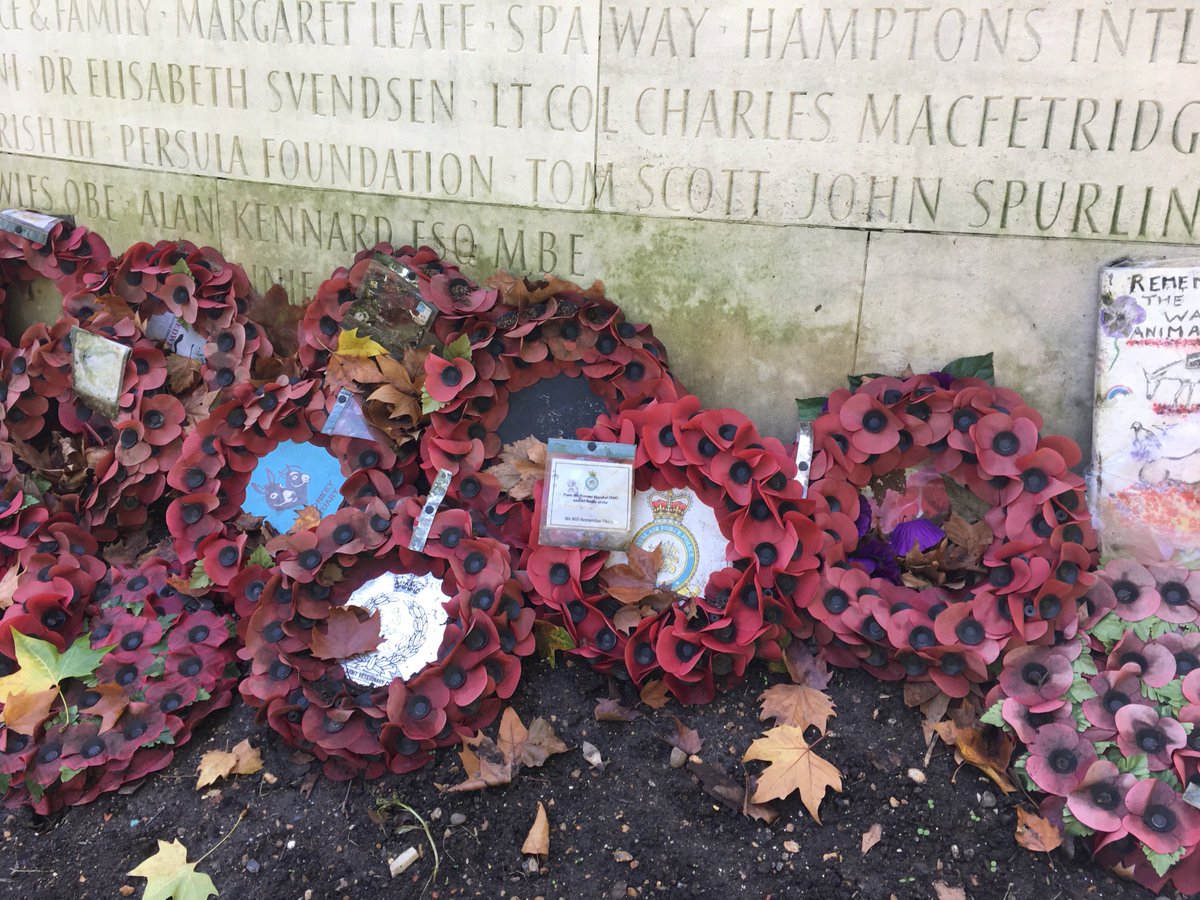 allhungup55's tweet photo. #jillycooper #peterdavies #andrewparkerbowles #alankennard #andrewhiggins #johnsmith
Patrons of #animalwarmemorial please look after this stunning monument thus ensuring respect for the animals
Rotting wreaths 12 months old ! No fresh flowers! Respect takes constant effort https://t.co/E8XSYf2hnG