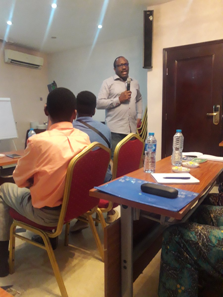 M4LSeries's tweet image. Once God is your Father and He&apos;s left an SMS for you, run with it. He will turn your story around.
#NavigatewithIdy #M4Lseries @badeyoola