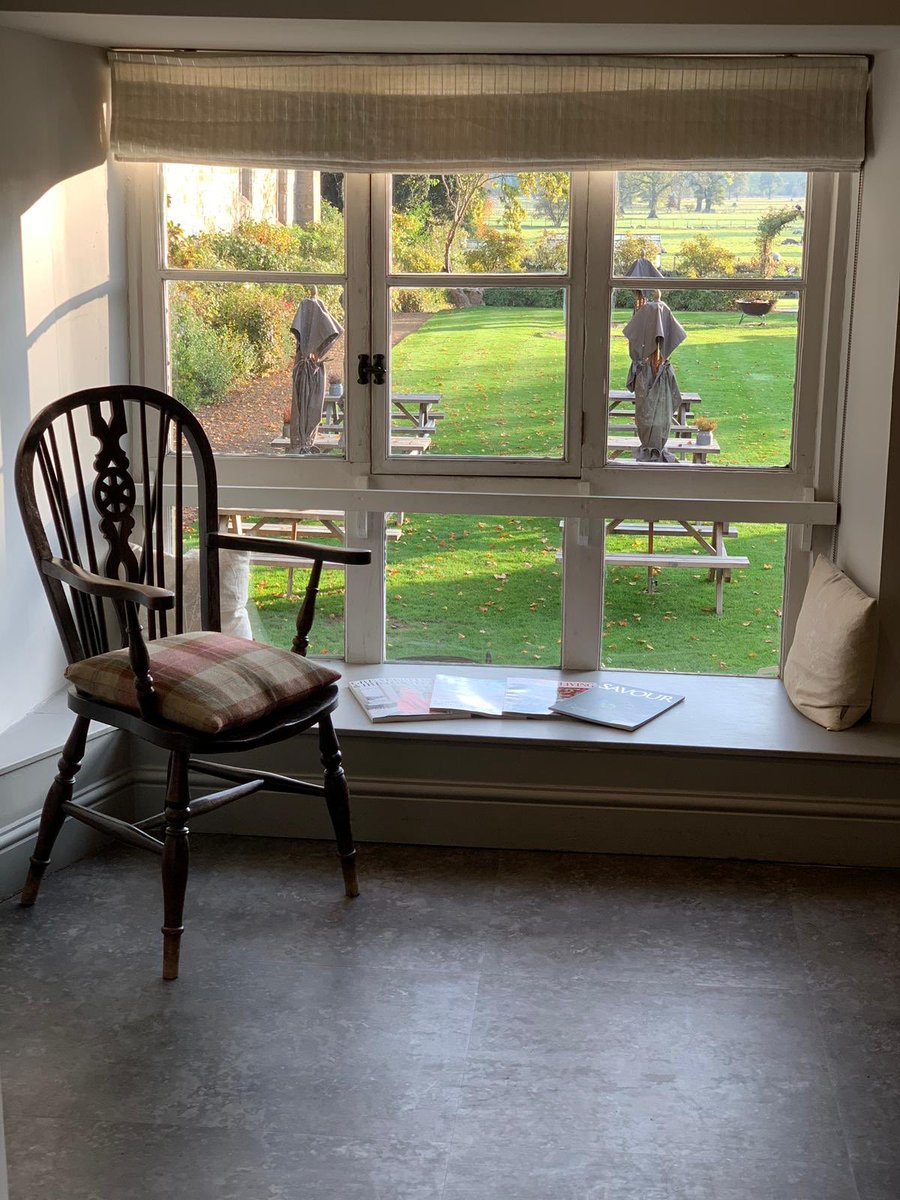 Lord_Crewe_Arms's tweet image. Morning All! If you love a room with a view, look no further than the Crewe, where one of these is the ladies loo 😊 Thank you to our Niamh for these lovely pics 🌲#Northumberland #NorthPennines #RoomWithView #Blanchland