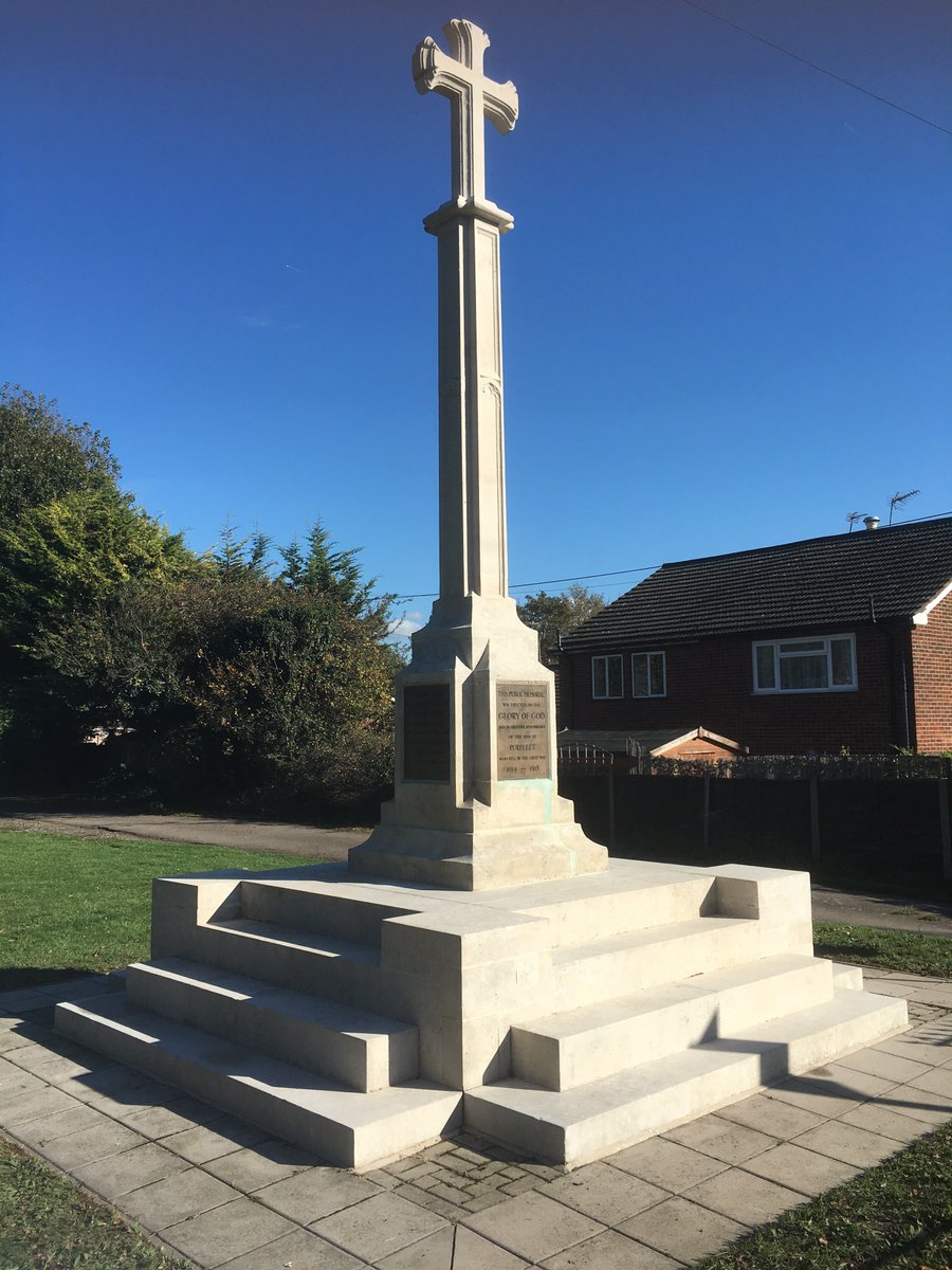 The Purfleet War Memorial at St. Stephen's has been cleaned in time for Purfleet Remembrance Day on 4th November <a href="/PurfleetCF/">Purfleet-on-Thames Community Forum</a>