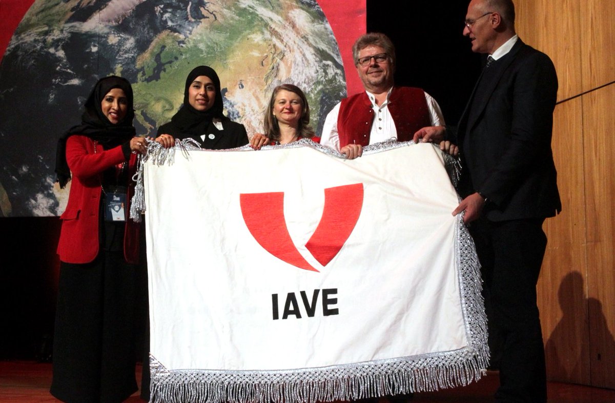AnnetteZoepf's tweet photo. Farewell to Augsburg - the conference is over #IAVEinAugsburg
25th IAVE World Volunteer Conference, Augsburg https://t.co/9nflp0KV4x