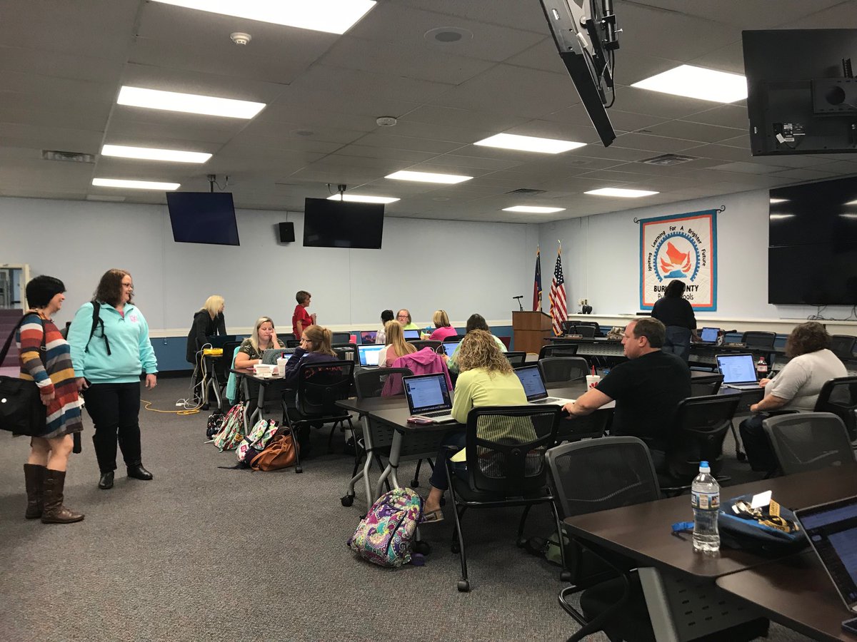 DonnaWells50's tweet photo. #bcgec Getting started on a Saturday #ignitelearningbcps https://t.co/kXkZumLMaD