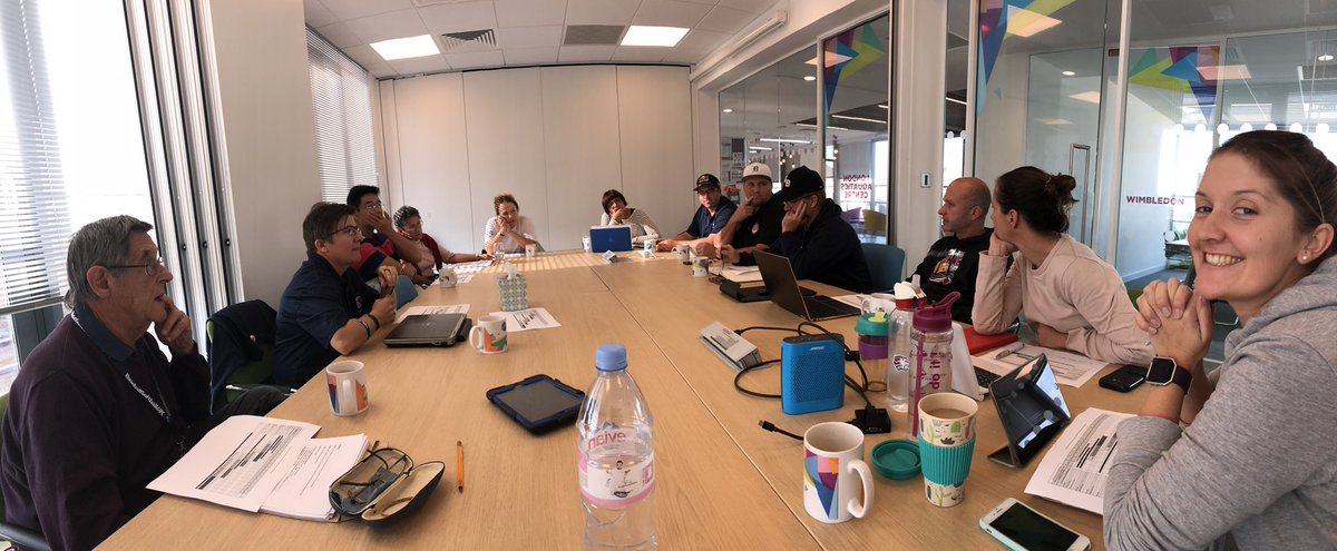 Liz Knight 🥎 tweet media