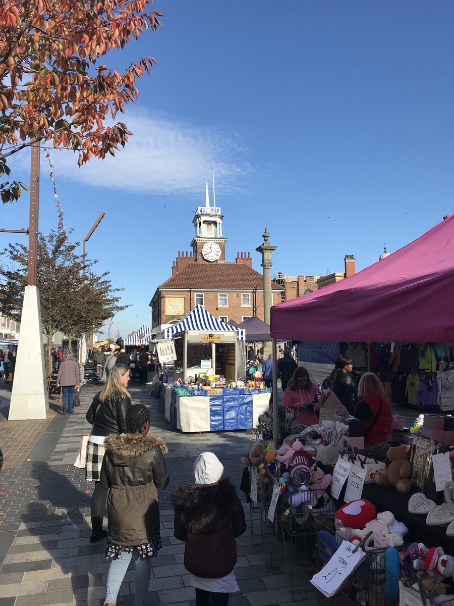 Markettiapp's tweet photo. Beautiful day on lovely @stocktoncouncil Market. The suns shining, the crowds are out in force and we’re out and about letting folks know all about #Marketti &amp; how it benefits Markets, Traders &amp; Independents. https://t.co/eW4mhCf87J
