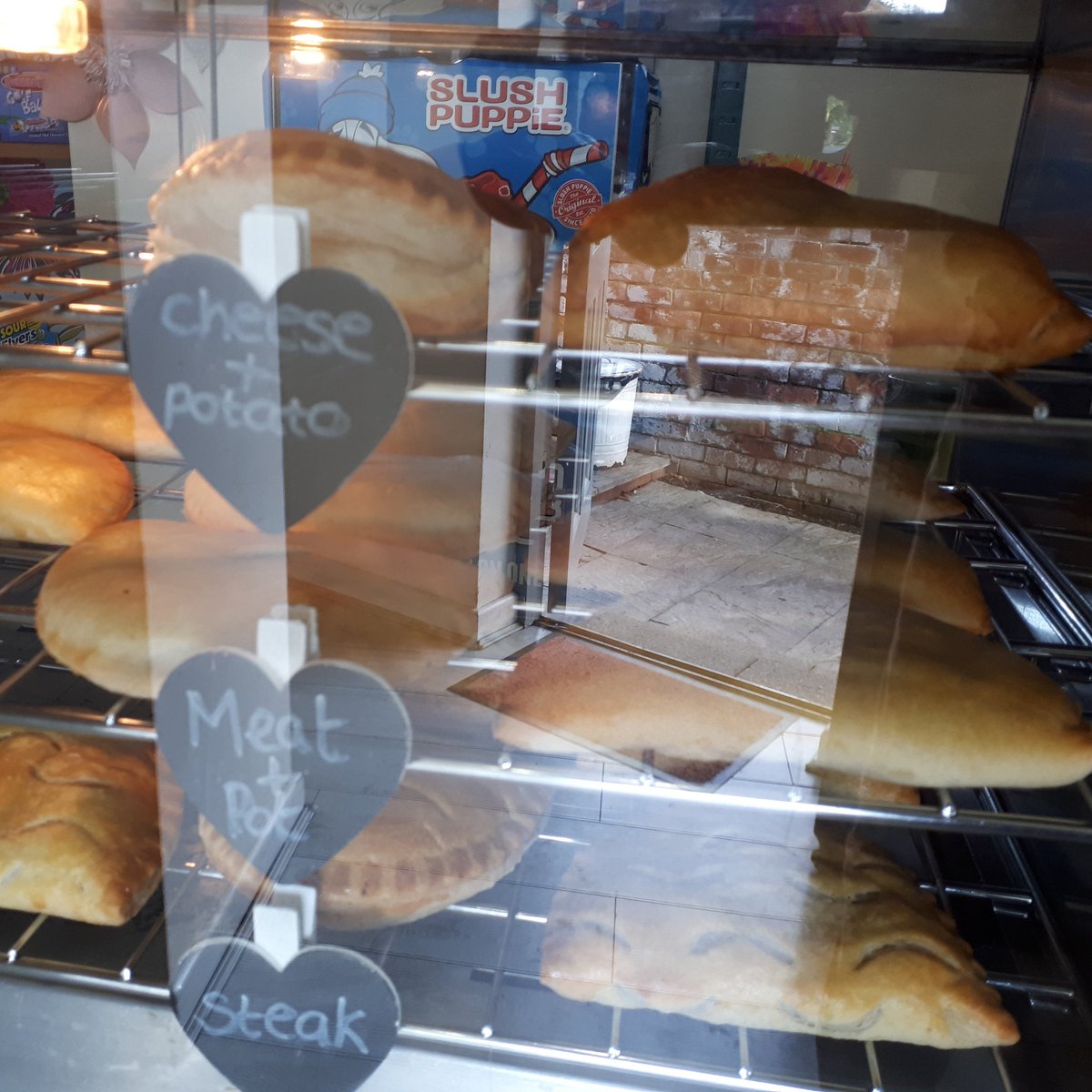 OgdensSweetShop's tweet photo. It's pasty time people! x 😋😃😋 x #OgdensSavoury #CarrsPasties https://t.co/mqzk7Nh421