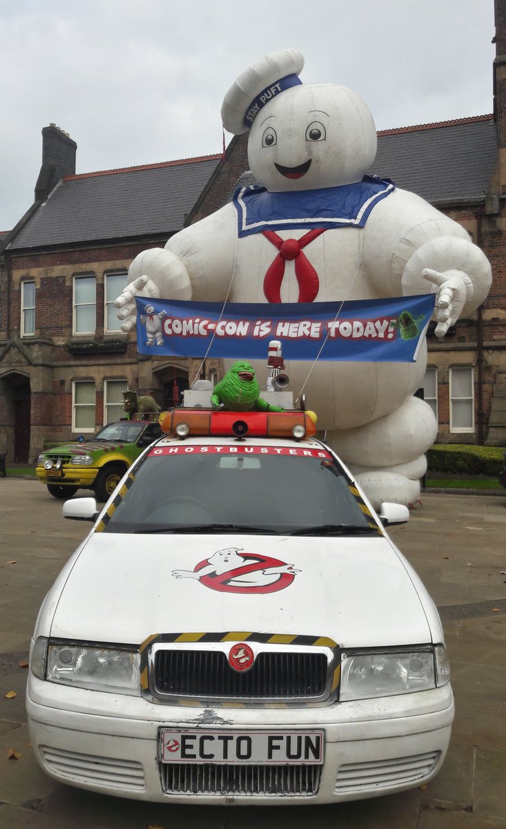 Plenty people enjoying <a href="/StHelensComicco/">St Helens Comic Con</a> at #StHelens town hall today. Currently enjoying listening to #DrWho s  Colin baker