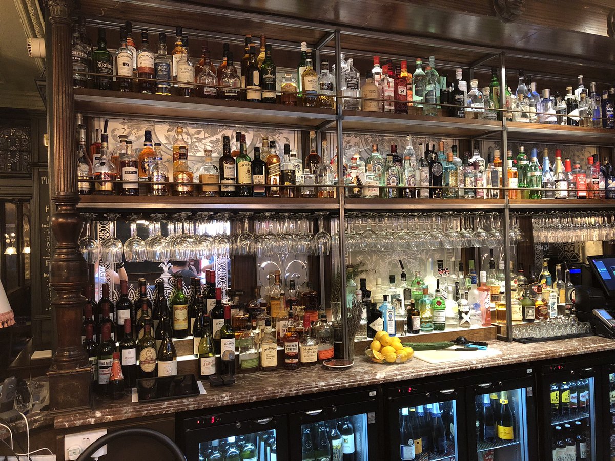 kirkykoo79's tweet photo. #GinRun with @Amajw77 and a hangover. Lovely. https://t.co/h9gwHAqKvl