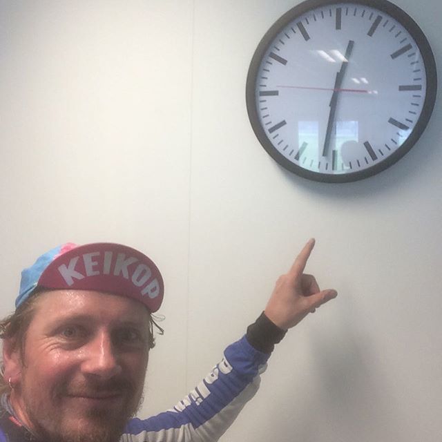 FietspaT's tweet photo. 📷 Op tijd binnen
#cyclinglife #snertrit #toezoe77 #cycling #igerscycling #instacycling #fietspat https://t.co/gAsfyn27CE