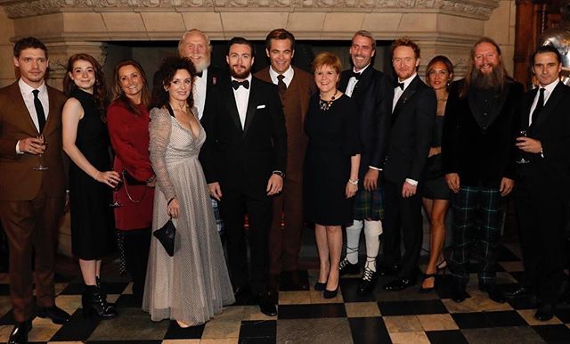 almackenzie's tweet photo. Wee reception at Edinburgh castle last night for @outlawking 
#chrispine @aarontaylorjohnson @howlebilly @florencepugh @tonycurran @netflixfilm etc...
It’s a cracking film!
🕸🕷⚔️🏴󠁧󠁢󠁳󠁣󠁴󠁿🕺
#edinburgh #sigmafilms #netflix https://t.co/pKxmbFTo9G https://t.co/hJ3E4hu9a3