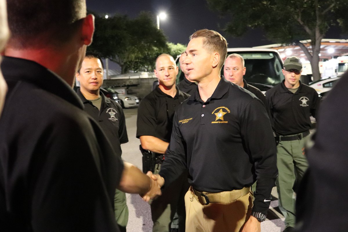 Sheriff Chad Chronister woke up early this morning to send off the men and women of HCSO's SIRT Team who are traveling to Panama City to continue our aid and relief effort for #HurricaneMichael. This is our third wave of deputies heading up!  #teamhcso #oneflorida