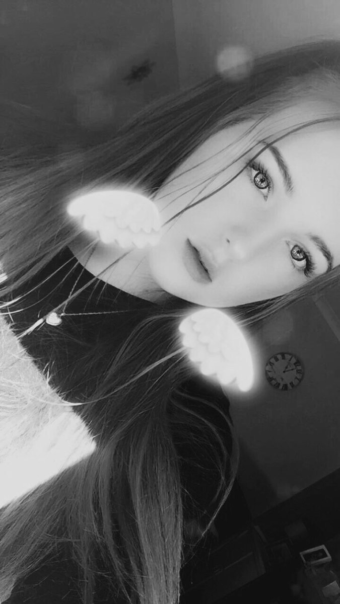 GsidePRTeam's tweet image. Hey x
; I’m keira 
; I’m nearly 16
; I’m from Glasgow 
; I never miss a gside gig 
; personal is @heyitskeirax