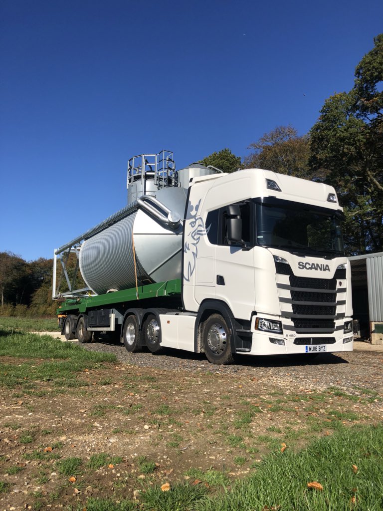 nd_jeans's tweet photo. In the next week our transport division will been trying out the #NextGen18 @ScaniaUK R450. It has been out on our silo delivery and will cover most of our operations from refrigerated, container and general haulage. https://t.co/uxvFdWeYBX