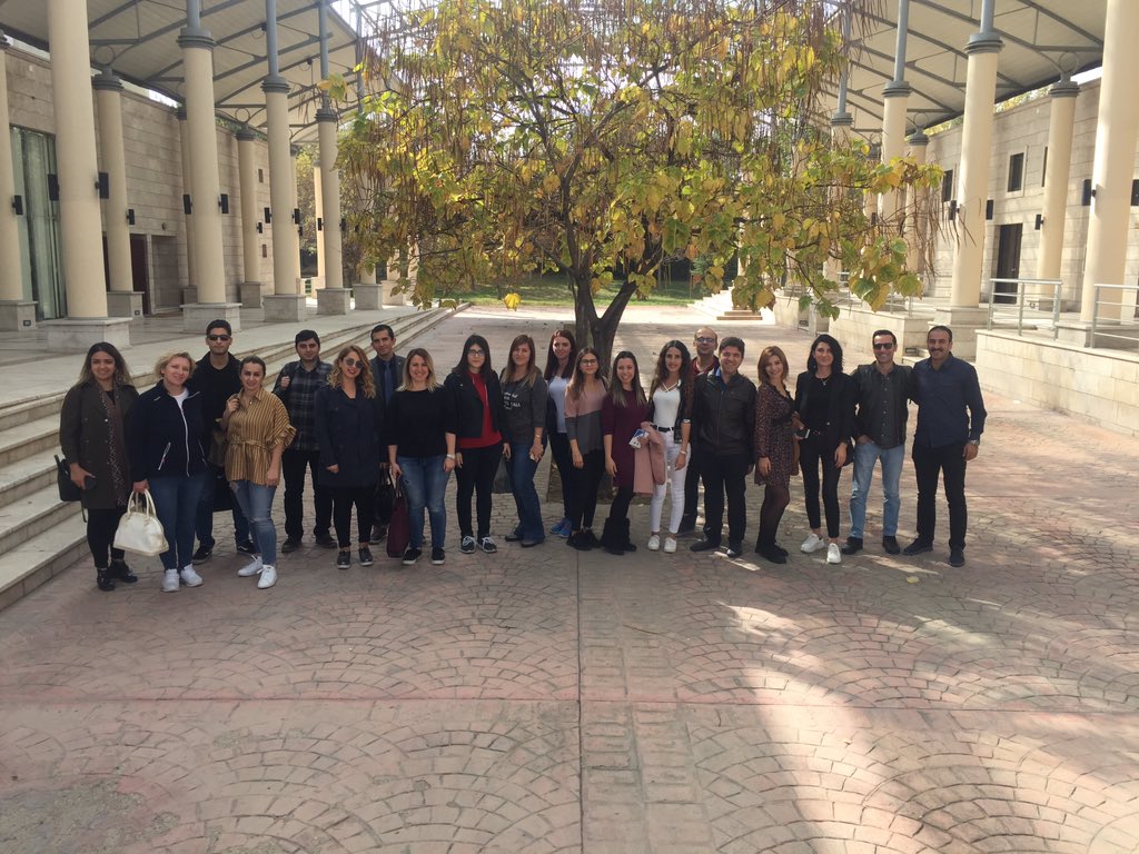 duygubiyikoglu's tweet image. Bahçeşehirli Bilim Kahramanlarımızın 11 ilden gelen değerli FLL Koçları ile bu gün Ankara'da sezonun ilk toplantısında bir araya geldik 🙏 Ekip harika 👏🏼👏🏼 #FLL19 #bizbüyükbiraileyiz #bkcoding
