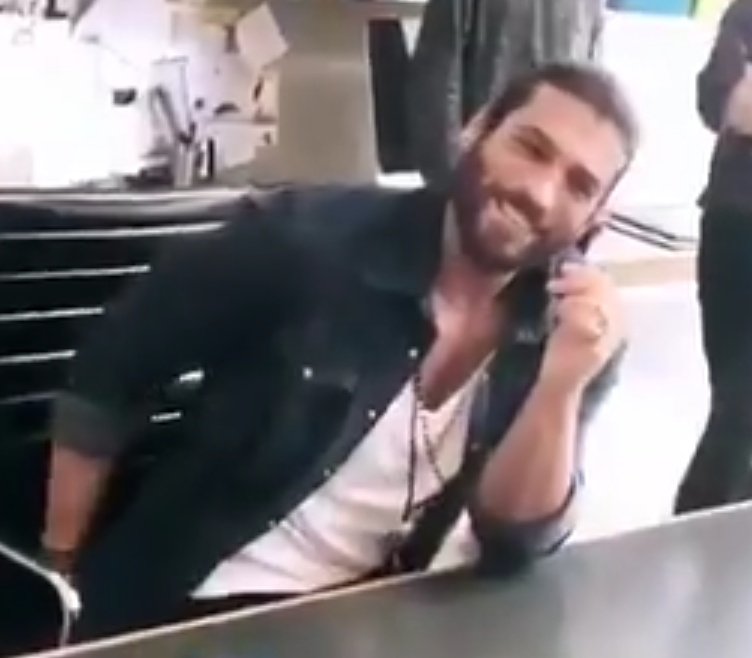 MaskedTarrant tweet media