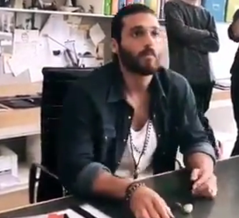 MaskedTarrant tweet media