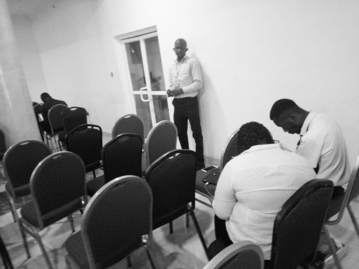 reallarrysam1's tweet photo. #nsms2018 going on live now... Abuja social media summit.. is gonna be a blast... even if you cant make it, just hook up on this hashtag #nsms2018 https://t.co/rQxqUSnN8n