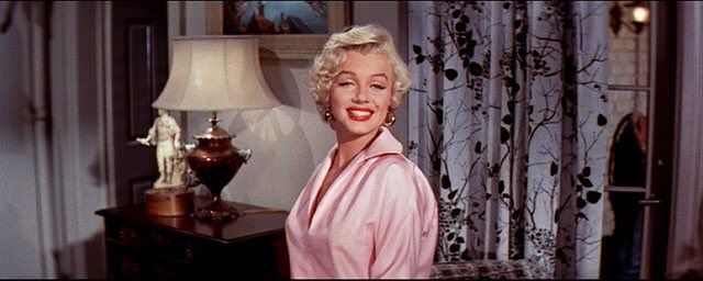 lucepvnsie's tweet photo. The Seven Year Itch (1955) https://t.co/hdy3C9cAXd