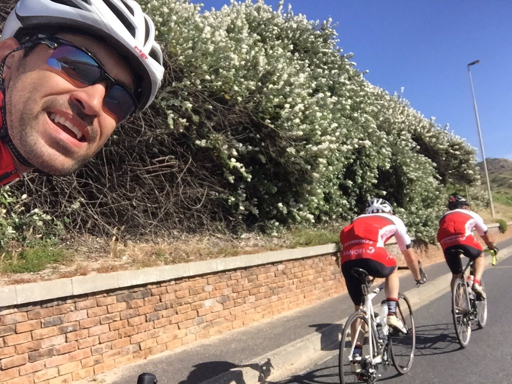 Dalevr6's tweet photo. Woke up this am to a howling wind and thought should I or shouldn’t I ride...Luckily I was riding with like minded peeps and decided to mission through..Father and son in pursuit 🚴🏻‍♂️🚴🏻‍♂️ https://t.co/0zpw61Wyni