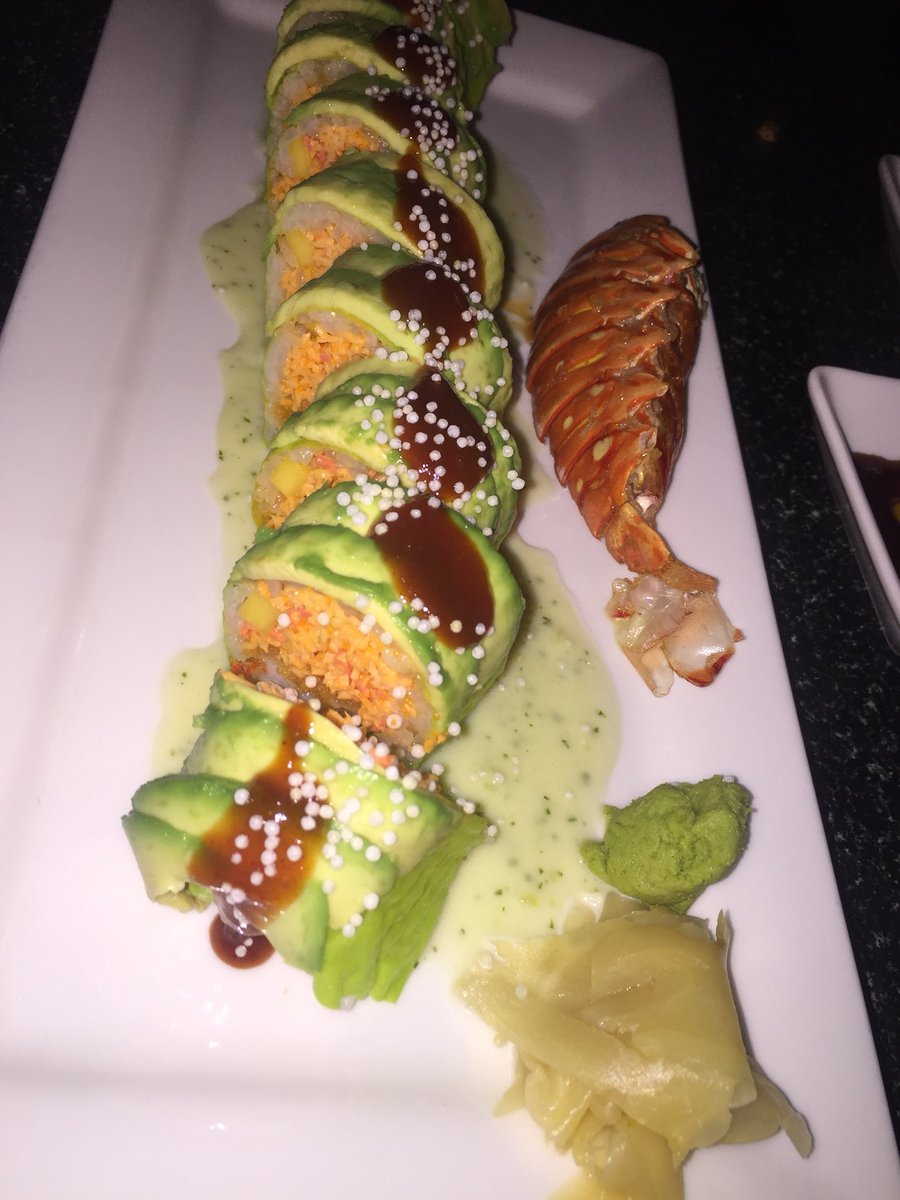 Dancing Lobster Roll 🤪😍