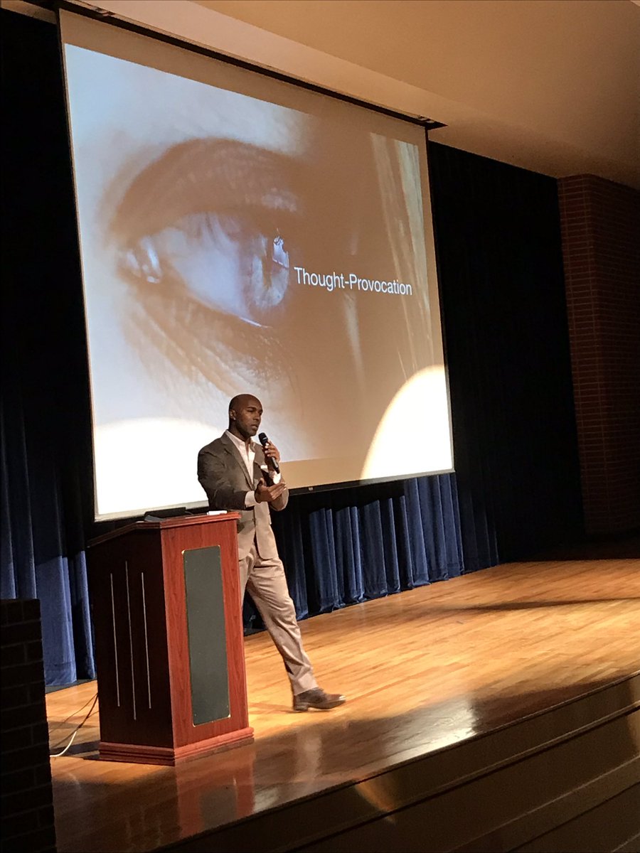 Mocha_Minds's tweet photo. Pedagogy doesn’t matter if you don’t have the right culture in your school. -Ken Shelton #TCCA18 https://t.co/2ZHlMUFBhR