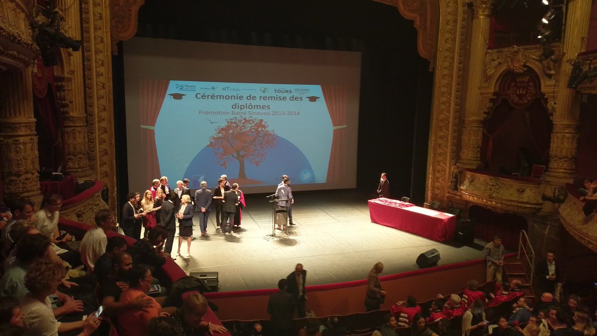 RemDumDum's tweet photo. Cérémonie debute b #CRD2018 https://t.co/tHcBeXOpKU