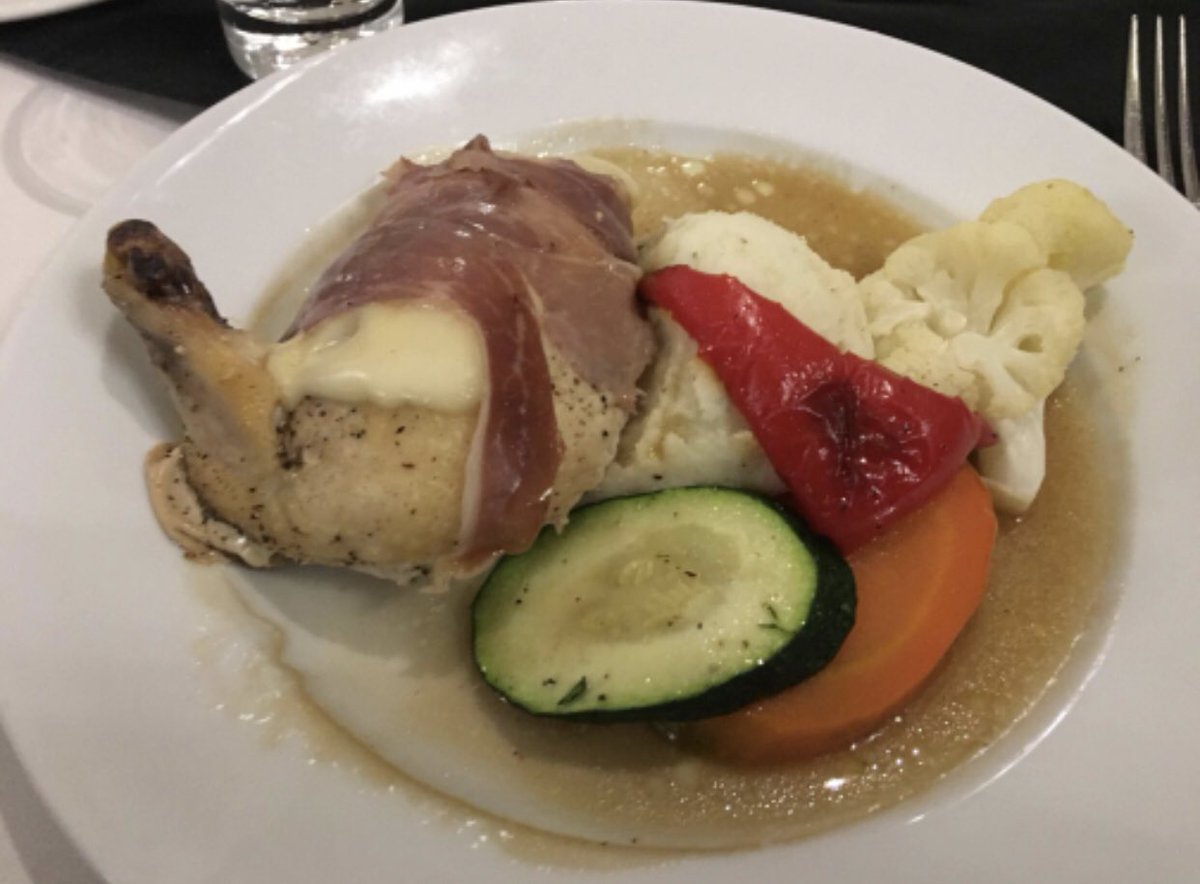 CPF_PEI's tweet photo. Great meal last night at the #CPFNetwork2018 banquet! @CPFNovaScotia @CPFNational https://t.co/IgeGj5LdLB