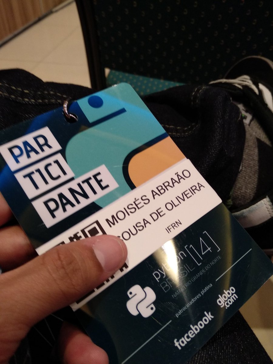 MoisesAbraao's tweet image. @pythonbrasil rolando 🤘🏼😎 #pybr14 #PythonBR14