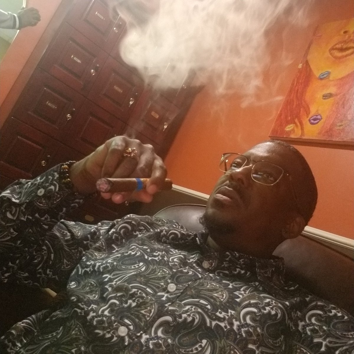 TorchCigarsATL's tweet photo. Socializing on the cigar scene!¡ https://t.co/bUMjxRWJTB